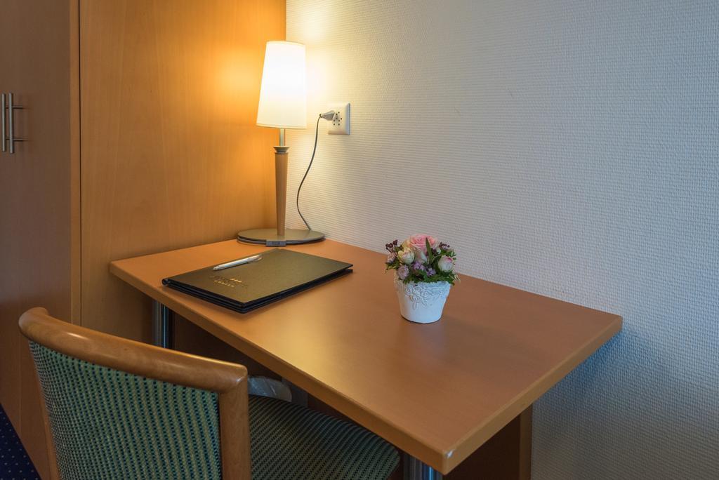 Parkhotel Gunten - Beach & Spa Dış mekan fotoğraf